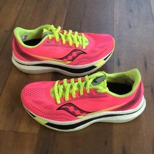 Saucony carbon plated running shoe